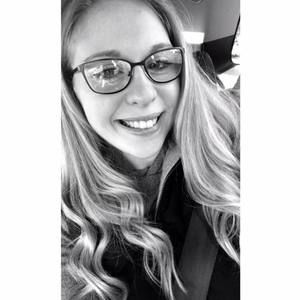 Meet your Posher, Julie